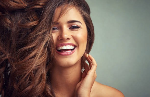 Los Mejores Tratamientos para un Cabello Saludable y Brillante